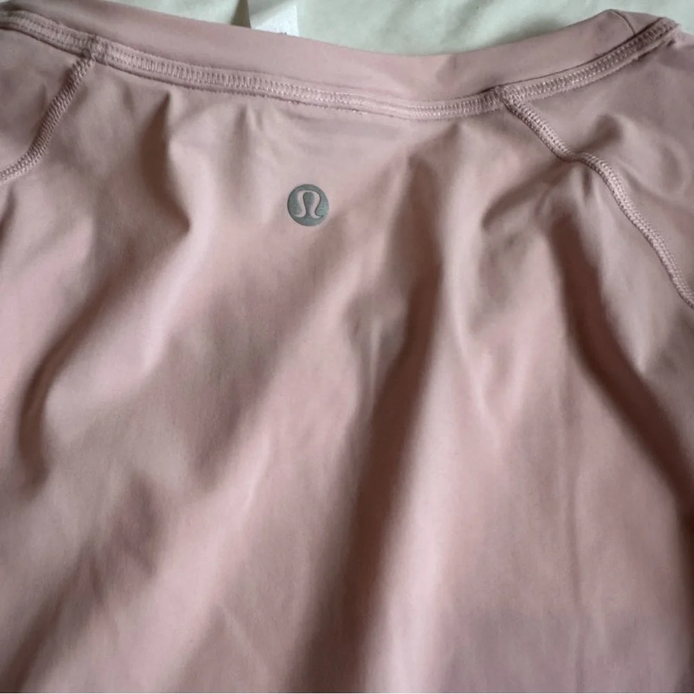 Lululemon Athletica Stripe in Stride Short Sleeve